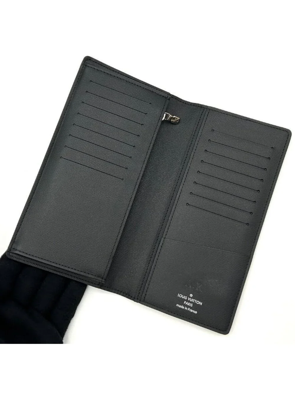 Louis Vuitton Taiga Metallic Portefeuille Brazza Wallet Black